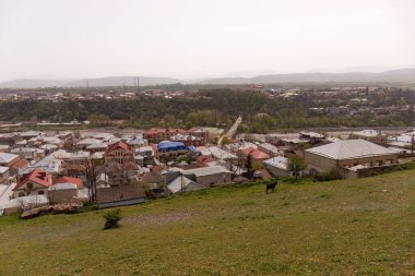 Guba şehri. Azerbaycan. 04.19.2022. Guba şehrinde güzel bir Yahudi köyü..