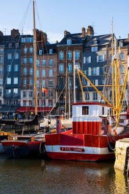 Variegated facades around the old basin of Honfleur