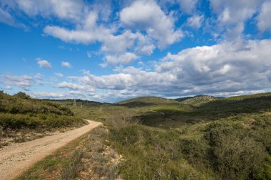 Hiking trail in the Gardiole massif in Frontignan