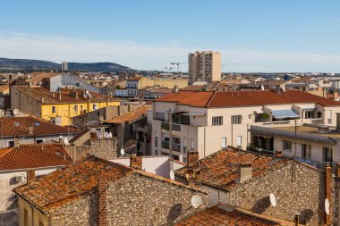 Roofs of downtown Sete from the streets of the Quartier Haut