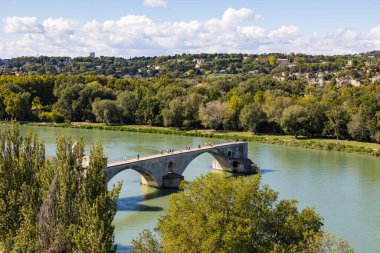 View of the Pont Saint-Benezet from the Jardin des Doms in Avignon