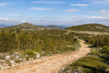 Hiking trail of Mont Saint-Baudille, on the Causse du Larzac side