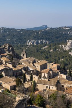Ortaçağ köyü Les Baux-de-Provence Kalenin kalesinden