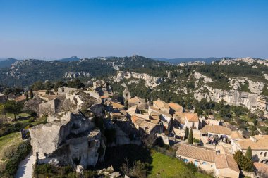 Ortaçağ köyü Les Baux-de-Provence Kale 'den