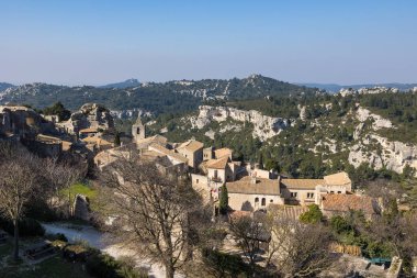 Ortaçağ köyü Les Baux-de-Provence Kale 'den