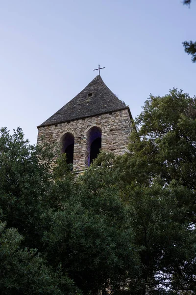 Колокольня Церкви Сен Лоран Оларге Закате — стоковое фото