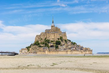 Mont Saint-Michel körfezden gelgitle