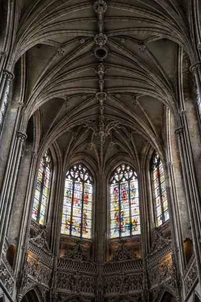 Wnętrze Kościoła Saint Pierre Caen — Zdjęcie stockowe