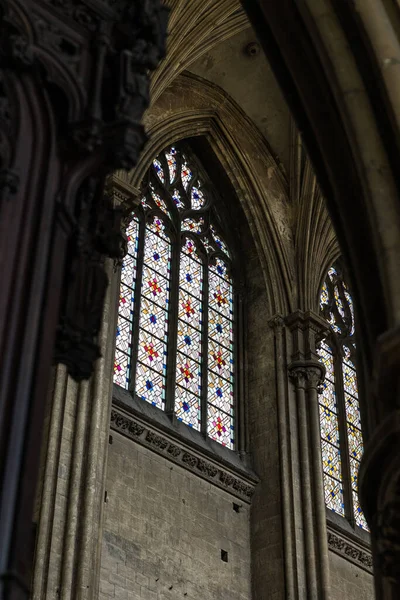 ケーンのサン ピエール教会の内部 — ストック写真