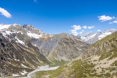 Yürüyüş parkurundan Valgaudemar Vadisi 'ndeki Refuge de Chabourneou' ya kadar...