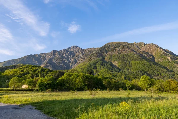 Baharda Saint-Firmin 'den Saint Maurice Zirvesi