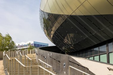 Bacalan bölgesi olmadan, Bordeaux 'daki Cite du Vin.