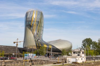 Bacalan bölgesi olmadan, Bordeaux 'daki Cite du Vin.