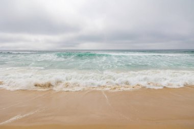Biscarrosse 'un engebeli deniz manzarası