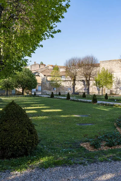 Blick Von Den Gärten Auf Die Zitadelle Von Bourg — Stockfoto