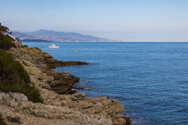 Nice 'in Alpler Öncesi Dağları Pointe de Saint-Hospice' den Saint-Jean-Cap-Ferrat 'a
