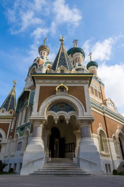 Nice 'teki Saint-Nicolas' ın Rus Ortodoks Katedrali 'nin alçak açılı görüntüsü