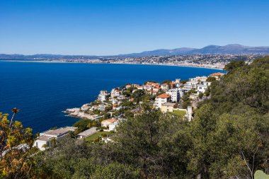 Mont Boron 'dan Cap de Nice ve Baie des Anges manzarası