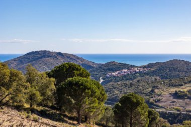 Alberes Dağları 'ndan Vermeille Sahili manzarası