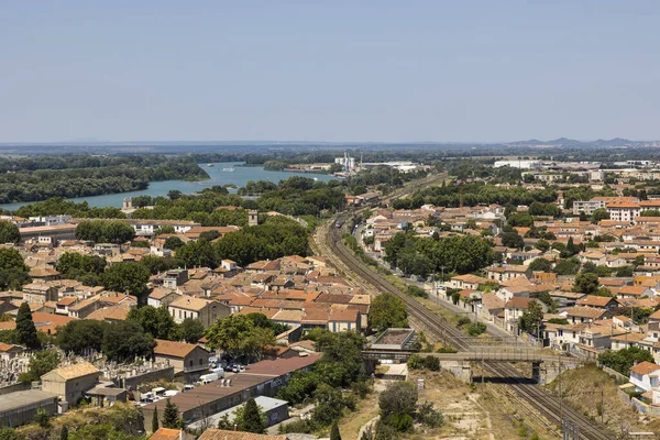 Pohled Rhne Železniční Tratě Věže Luma Arles — Stock fotografie