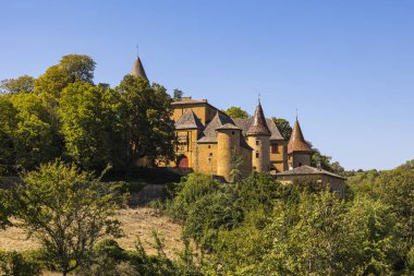 Jarnioux Kalesi, Beaujolais 'de 13. yüzyıldan kalma bir kale.