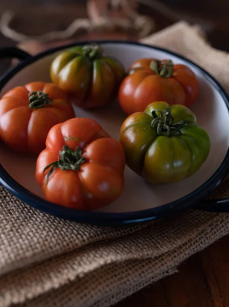 stock image Red and green beefsteak tomatoes