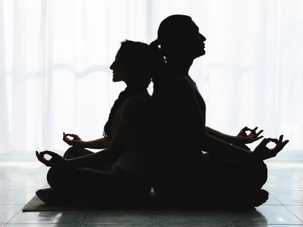 Two Middle Aged People Doing Yoga Indoors Shadows Doing Deep — Stock Photo, Image