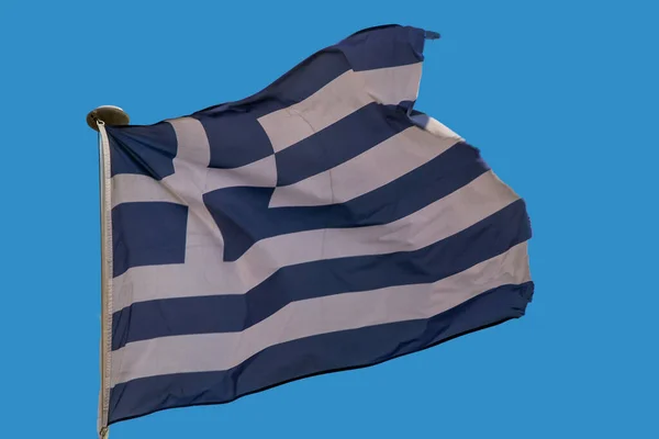 Řecká Vlajka Vlaje Větru Modrou Oblohou Pozadí — Stock fotografie