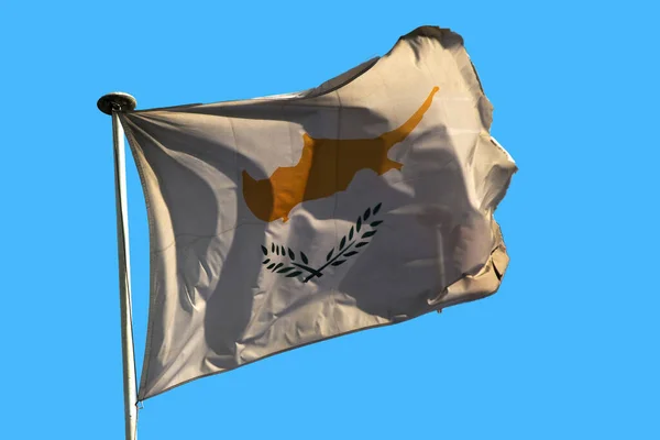 塞浦路斯在风中飘扬的旗帜 — 图库照片
