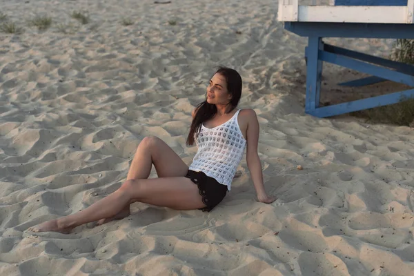 Mulher Madura Praia Verão — Fotografia de Stock
