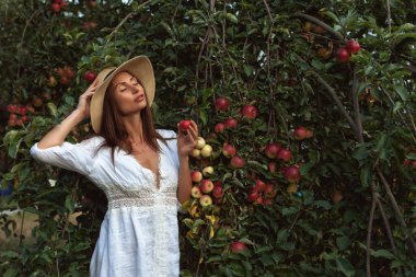 Eski bir çiftliğe yolculuk