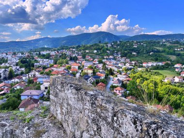 Tatilde Jajce, Bosna-Hersek 'te Jajce üzerine panoramik manzara