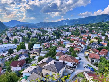 Tatilde Jajce, Bosna-Hersek 'te Jajce üzerine panoramik manzara