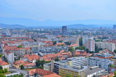 Slovenya 'nın başkenti Ljubljana' nın Ljubljana Kalesi, Slovenya 'dan manzarası