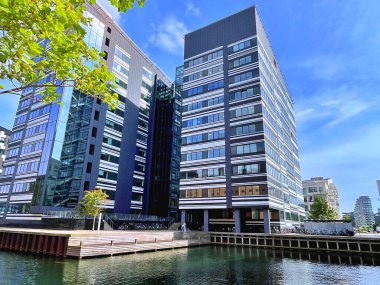 Kopenhag, Danimarka - Sep 03, 2024: Fiske Torvet 'i görün. Yaz tatilinde İskandinavya 'ya, Danimarka' da Kopenhag 'a seyahat .....