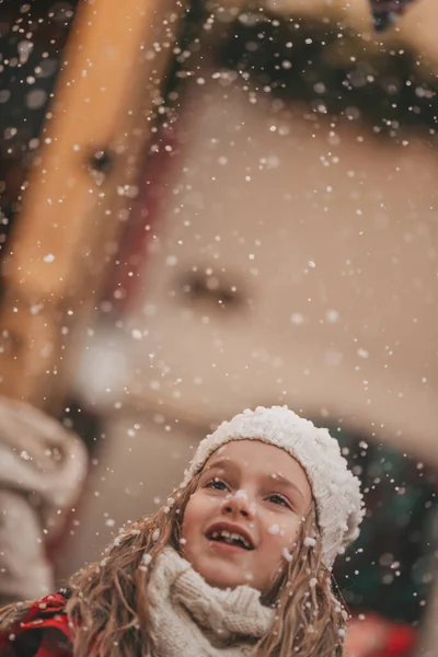 Petite Fille Célébrant Noël Nouvel Saison Des Vacances Hiver Plein — Photo