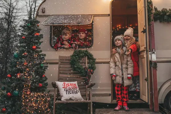 Children Celebrating Christmas New Year Winter Holidays Season Outdoor Waiting — Stock Photo, Image