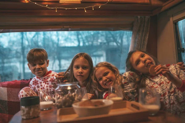 Children Celebrating Christmas New Year Winter Holidays Season Waiting Santa — Stock Photo, Image