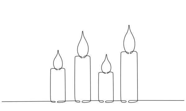 Рождественские свечи с горящим пламенем. Одно сплошное искусство рисования вручную. Векторная иллюстрация на белом фоне для оформления шаблона поздравительной открытки, приглашения, редактируемого штриха