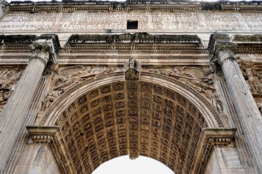İnanılmaz Roma forumunun bir resmi.