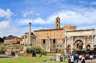 İnanılmaz Roma forumunun bir resmi.