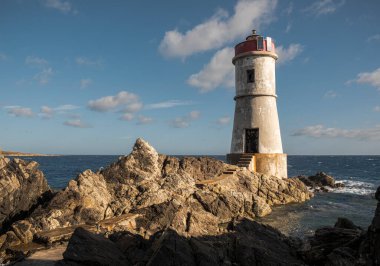 Sardunya 'daki Capo Ferro deniz feneri