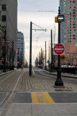 Jersey City, New Jersey, ABD, Exchange Place hafif tren istasyonu manzaralı. Yüksek kalite fotoğraf