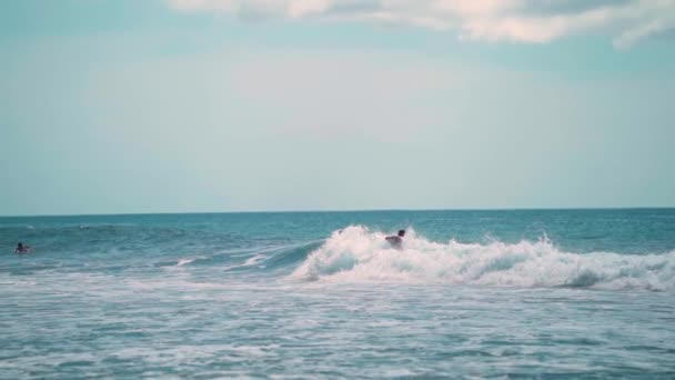 Slow Motion Surfer Wiping Out Small Wave Surf Board Flys — Stock Video