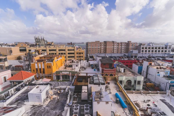 Telhados Antigos San Juan Visão Alto Ângulo Mostrando Equipamentos Industriais — Fotografia de Stock