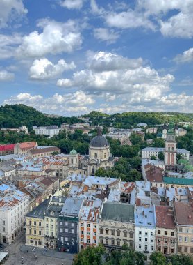 Lviv şehrinin tepesinden manzara, Ukrayna