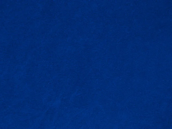 背景には薄青のベルベット生地を使用 柔らかく滑らかな繊維素材の空のライトブルー生地の背景 テキストのスペースがあります — ストック写真