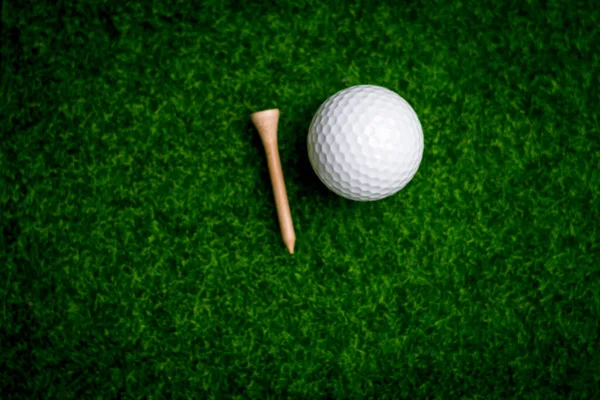 Golf Ball Close Tee Grass Blurred Beautiful Landscape Golf Background — 스톡 사진
