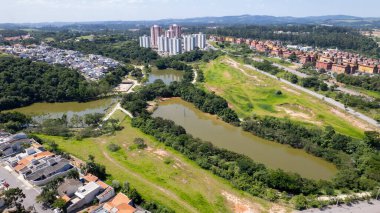 Jundiai, Sao Paulo, Brezilya 'daki Engordadouro Parkı' nın havadan görünüşü