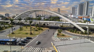 Metalik Köprü. Osasco, Sao Paulo, Brezilya 'daki Reinaldo de Oliveira Viaduct